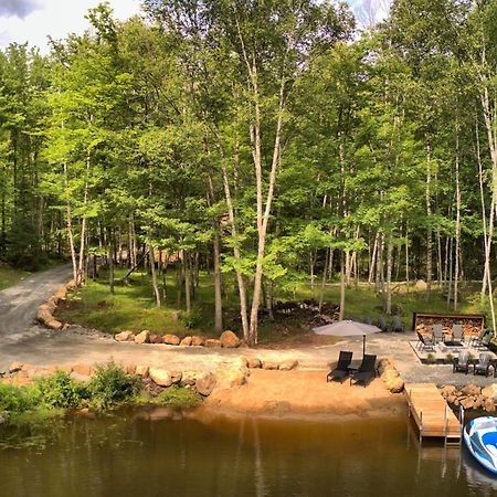 Kallm-Mont-Tremblant Chalet With Hot Tub, Pond & Beach On Private 7Acre Estate Лак-Сюперьёр Экстерьер фото